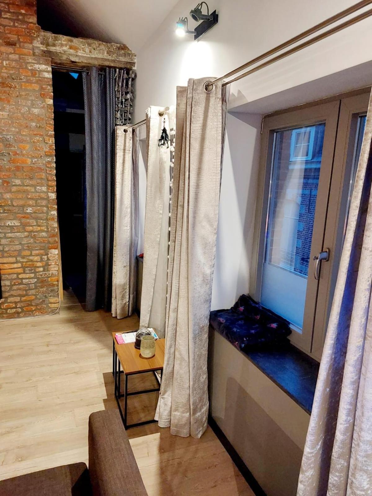 Appartements De Charme Dadou Mons Belgium Buitenkant foto